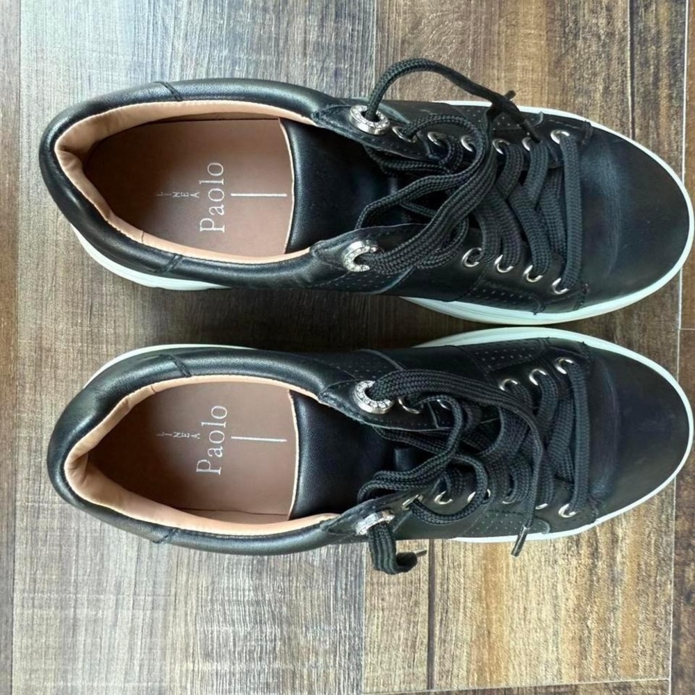 Linea Paolo Black Leather Platform Sneakers Rhinestone Eyelets Womens 6 - Picture 3 of 8
